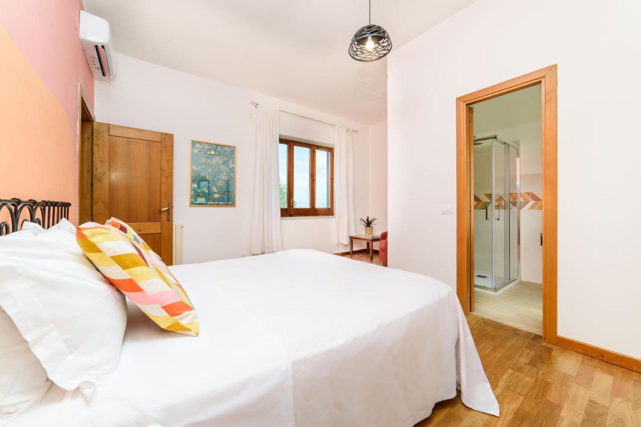B&B Albachiara Casa Di Campagna Ogliastro Cilento Luaran gambar