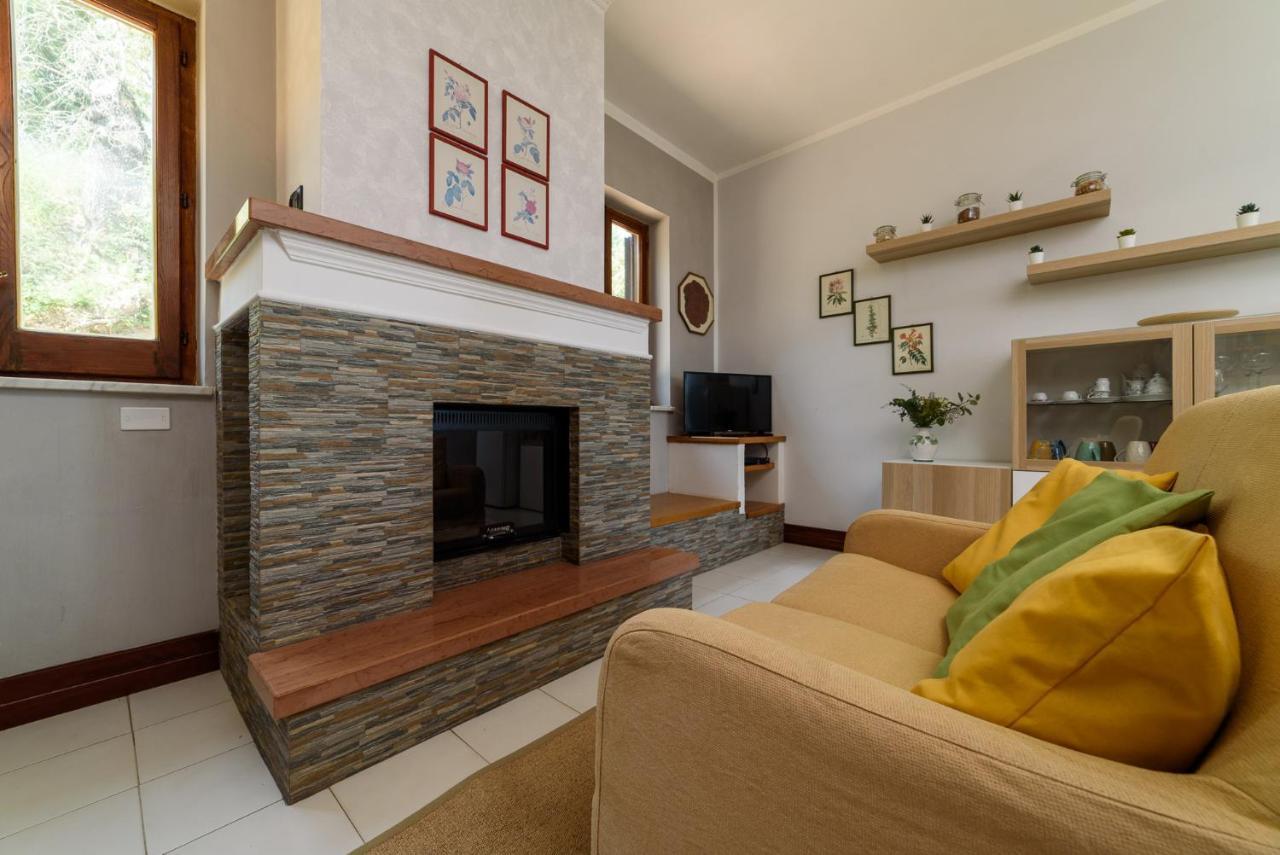 B&B Albachiara Casa Di Campagna Ogliastro Cilento Luaran gambar