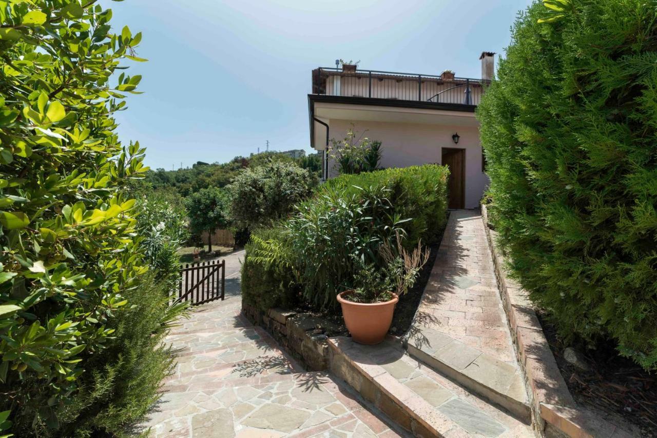 B&B Albachiara Casa Di Campagna Ogliastro Cilento Luaran gambar